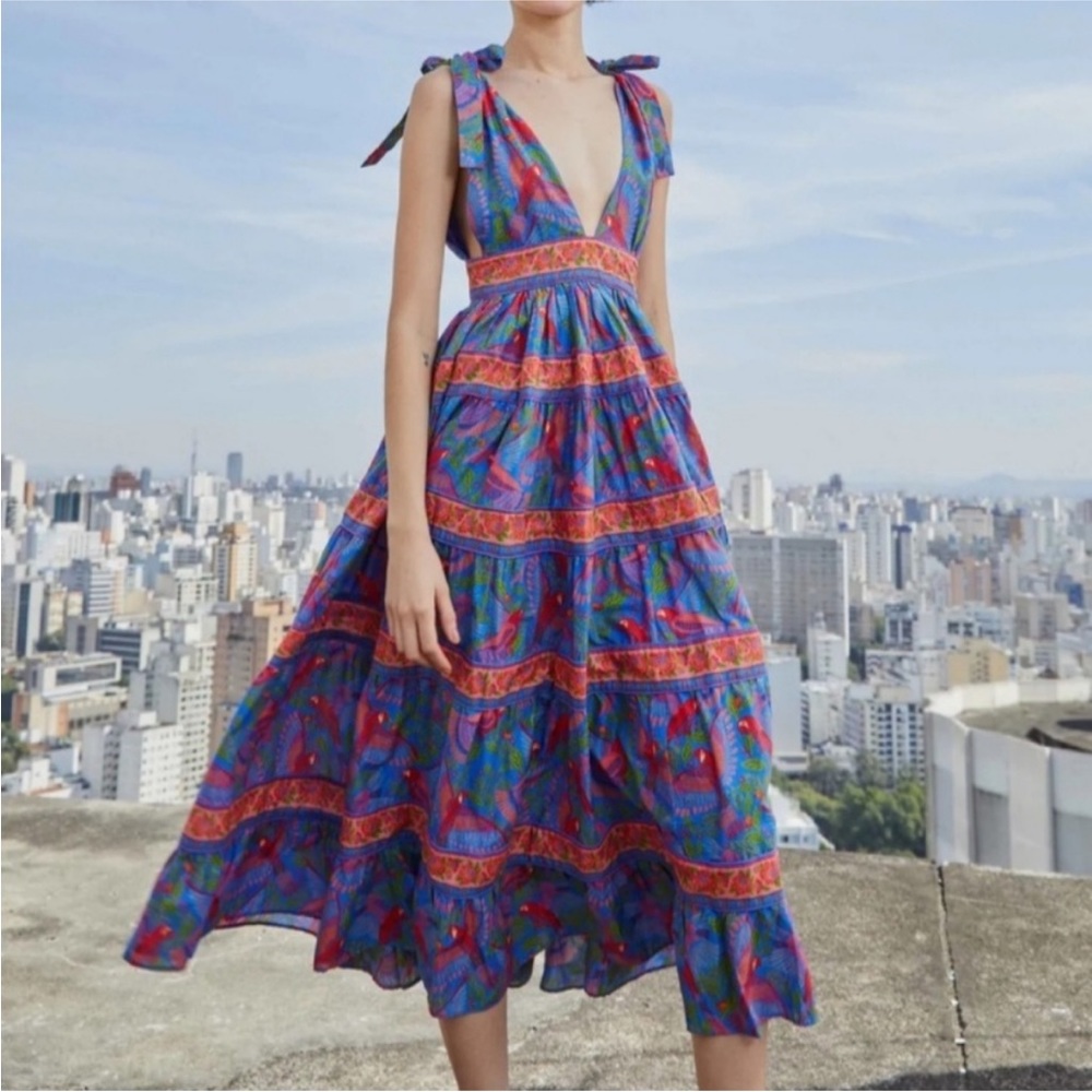 BLUE MACAW FLIGHT tiered MIDI DRESS Size M.  House of Harlow - Farm Rio